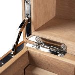 هنر و علم نگهداری سیگار برگ بازنگری جامع هومیدور Der Humidor Century Centurion؛ شاهکار مهندسی آلمان یا صرفاً یک جعبه گرانقیمت؟